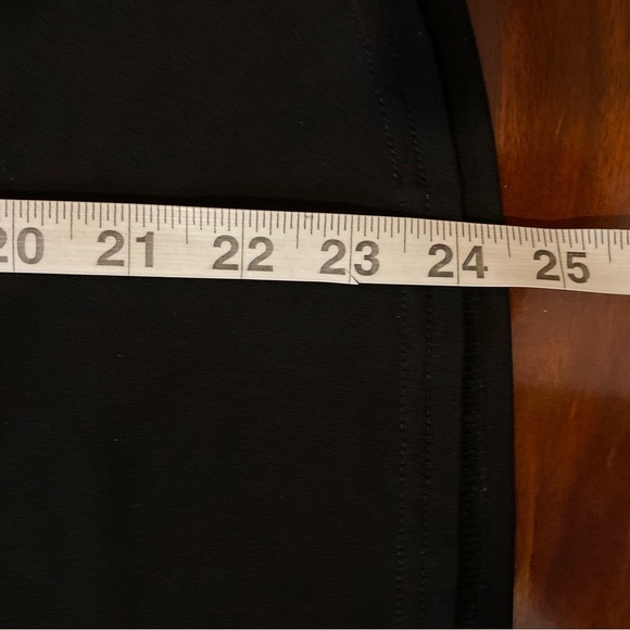 Elegant Black Women's Top with puffy sheer sleeves size large - Picture 5 of 8